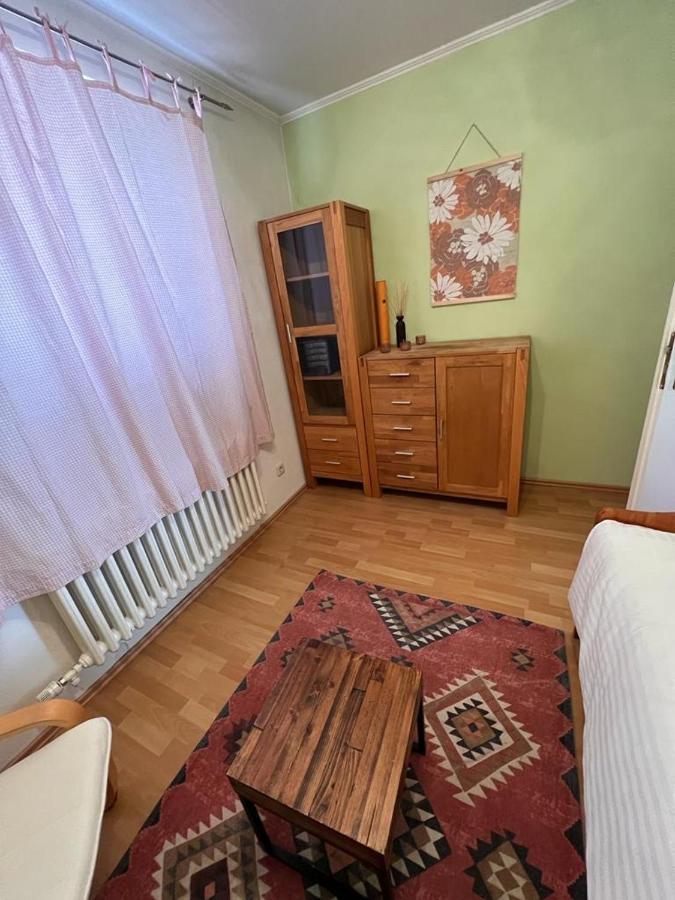 Otto Apartment BRE Екстериор снимка